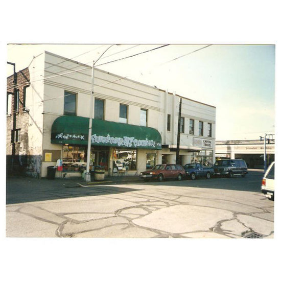 Image of exterior of Dumpster Values shop in Olympia.